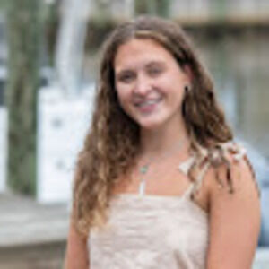 Meet your Posher, Caroline